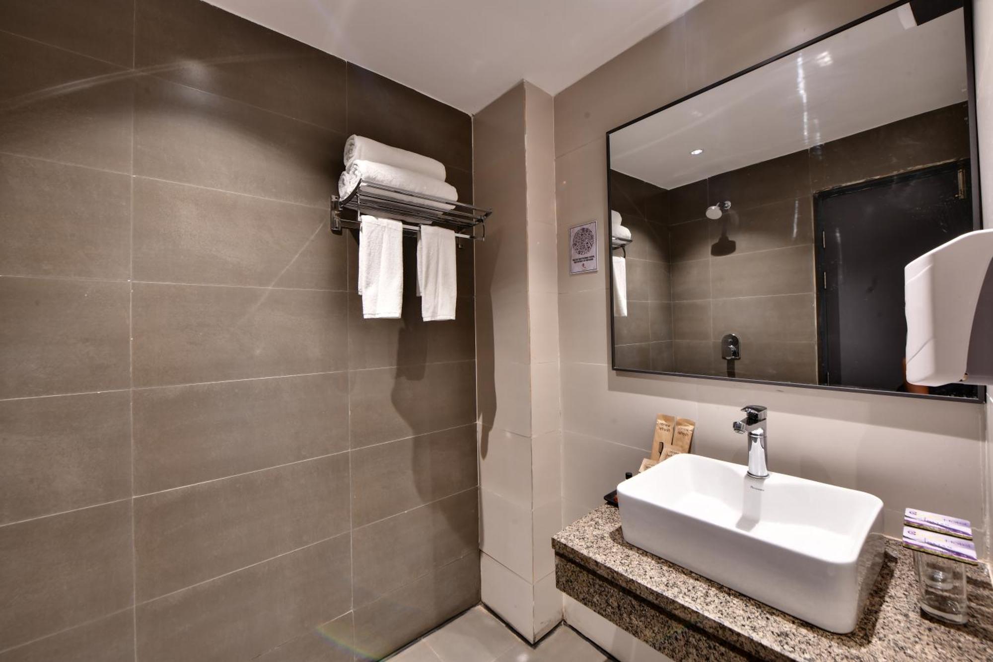 Click Sunburry Hotel Katra Katra  Dış mekan fotoğraf